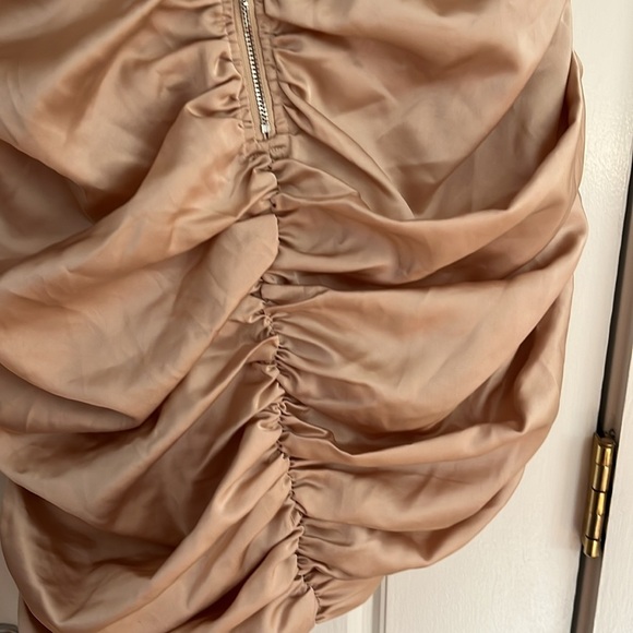 LAVISH ALICE draped one sleeved ruched mini dress size 14 - Picture 4 of 5